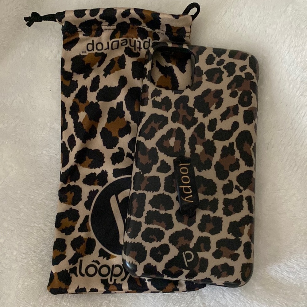 iPhone 11 Pro Max loopy case